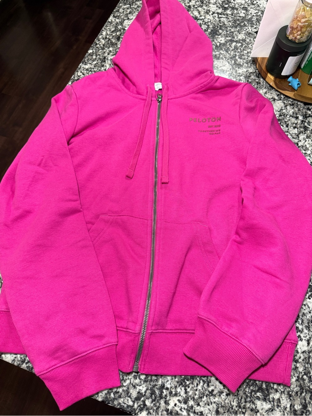 NWOT Peloton Hot Pink Zip Hoodie (M)
